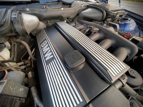 2000 BMW Alpina B10 3.3 Manual (E39) For Sale (picture 128 of 176)