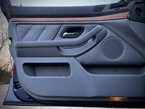 2000 BMW Alpina B10 3.3 Manual (E39) For Sale (picture 79 of 176)