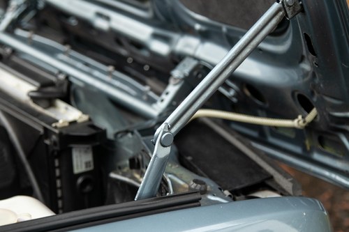 1988 BMW 325i Manual 2-door (E30) Te koop (foto 77 van 137)