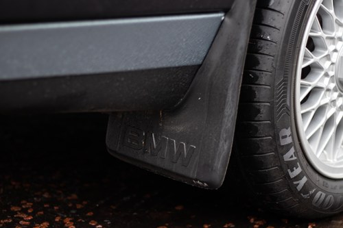 1988 BMW 325i Manual 2-door (E30) Te koop (foto 59 van 137)