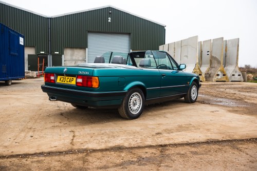 1992 BMW E30 320i Cabriolet Te koop (foto 16 van 122)