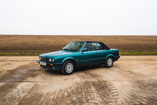 1992 BMW E30 320i Cabriolet Te koop (foto 7 van 122)