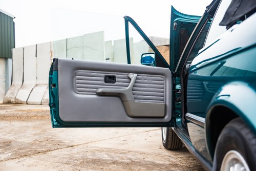 1992 BMW E30 320i Cabriolet Te koop (foto 55 van 122)