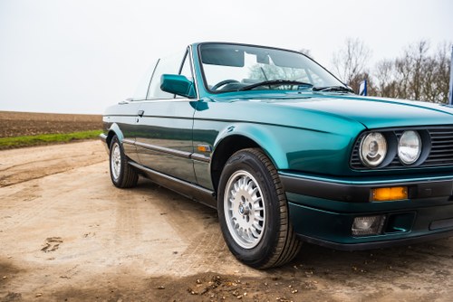 1992 BMW E30 320i Cabriolet Te koop (foto 68 van 122)