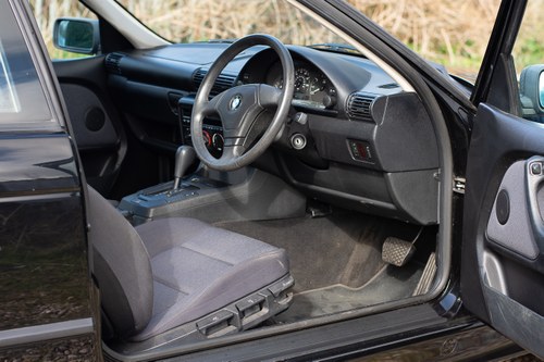 2000 BMW 316i Compact In vendita (immagine 16 di 126)