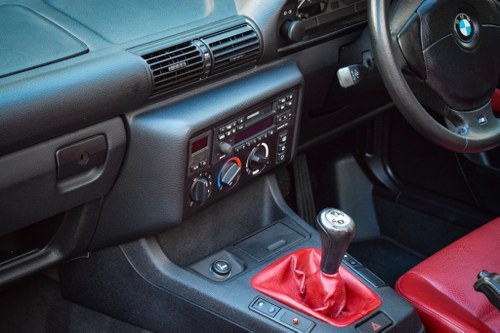 2000 BMW 316 TI “California Top” (E36) à vendre (picture 47 of 88)