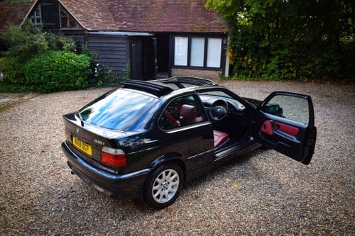 2000 BMW 316 TI “California Top” (E36) à vendre (picture 17 of 88)
