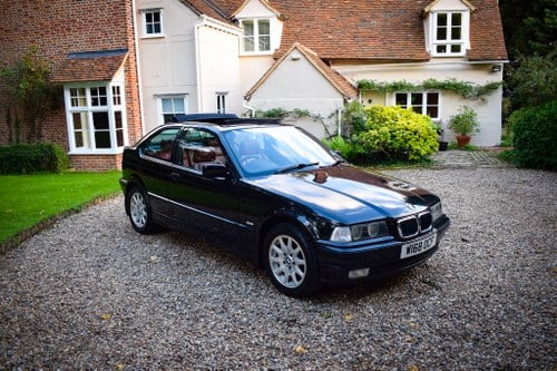 2000 BMW 316 TI “California Top” (E36) à vendre (picture 11 of 88)