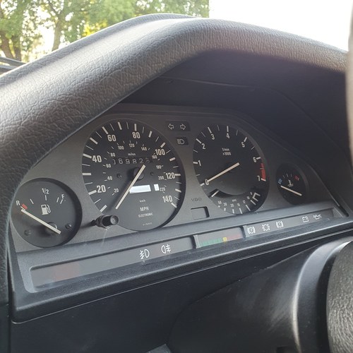 1985 BMW 318i Baur TC2 Convertible (E30) For Sale (picture 40 of 129)