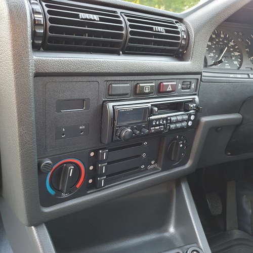 1985 BMW 318i Baur TC2 Convertible (E30) For Sale (picture 37 of 129)