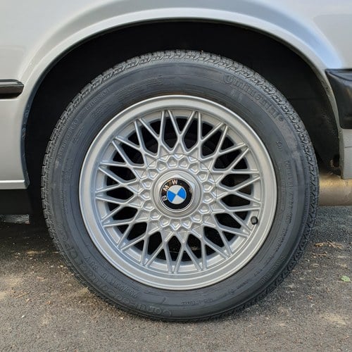 1985 BMW 318i Baur TC2 Convertible (E30) For Sale (picture 19 of 129)