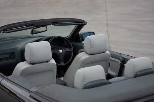 1997 BMW 318i Convertible For Sale (picture 47 of 146)