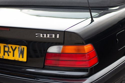 1997 BMW 318i Convertible For Sale (picture 77 of 146)