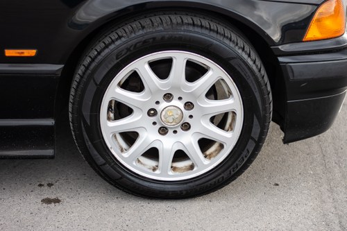 1997 BMW 318i Convertible For Sale (picture 22 of 146)