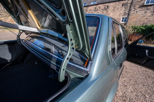 1986 BMW 318i 4-Door Saloon (E30) Te koop (foto 58 van 173)