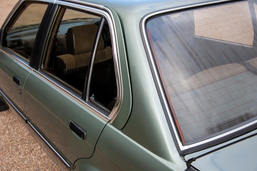 1986 BMW 318i 4-Door Saloon (E30) Te koop (foto 100 van 173)