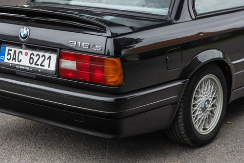 1990 BMW 318is M-Technic (E30) For Sale (picture 43 of 57)