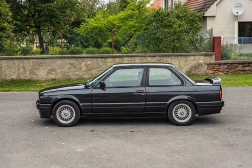 1990 BMW 318is M-Technic (E30) For Sale (picture 6 of 57)