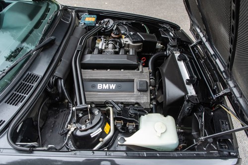 1990 BMW 318is M-Technic (E30) For Sale (picture 56 of 57)