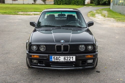 1990 BMW 318is M-Technic (E30) For Sale (picture 3 of 57)