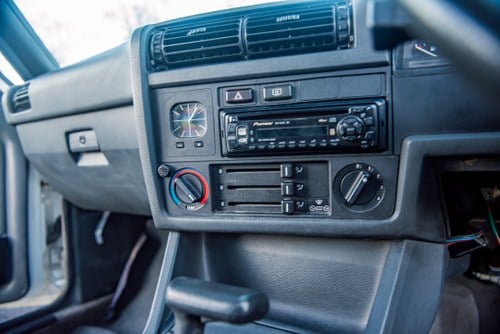 RESERVE LOWERED - 1988 BMW 320i Auto For Sale (picture 22 of 58)