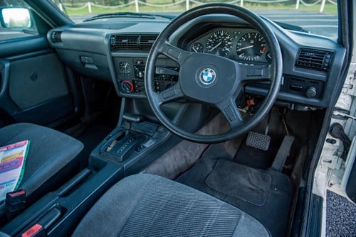 RESERVE LOWERED - 1988 BMW 320i Auto For Sale (picture 17 of 58)