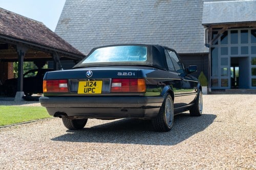 1992 BMW 320i Convertible (E30) Automatic In vendita (immagine 21 di 204)