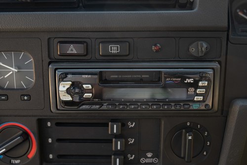 1992 BMW 320i Convertible (E30) Automatic In vendita (immagine 69 di 204)