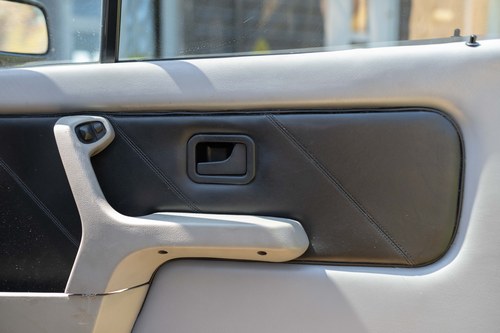 1992 BMW 320i Convertible (E30) Automatic In vendita (immagine 117 di 204)