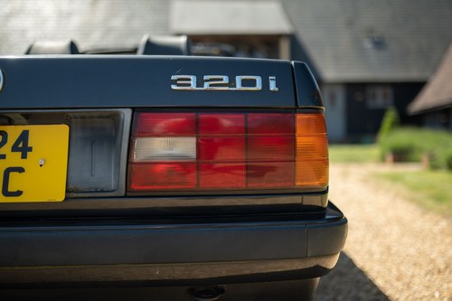 1992 BMW 320i Convertible (E30) Automatic In vendita (immagine 177 di 204)