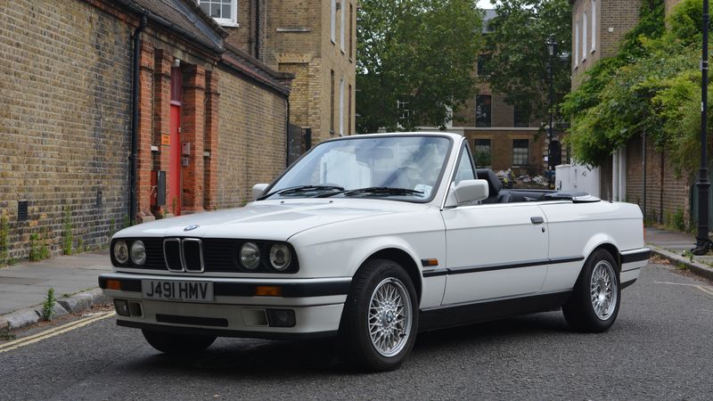 1991 BMW 320i Convertible For Sale (picture 1 of 153)
