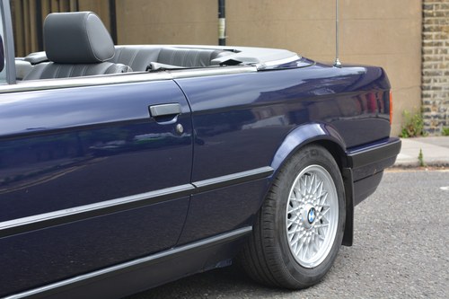 1993 BMW 320i Convertible For Sale (picture 57 of 161)