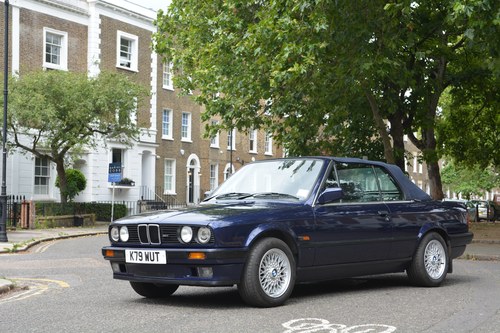 1993 BMW 320i Convertible For Sale (picture 14 of 161)