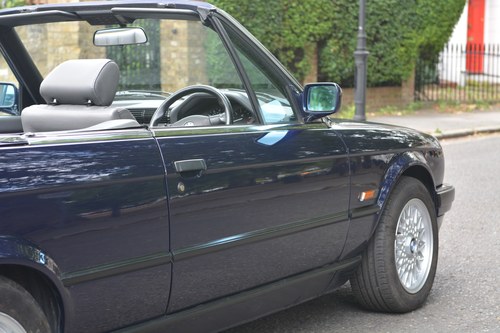 1993 BMW 320i Convertible For Sale (picture 52 of 161)