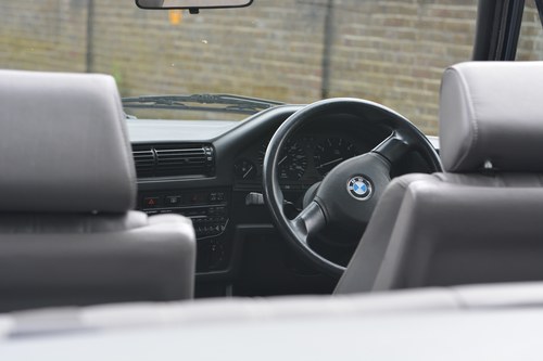 1993 BMW 320i Convertible For Sale (picture 87 of 161)