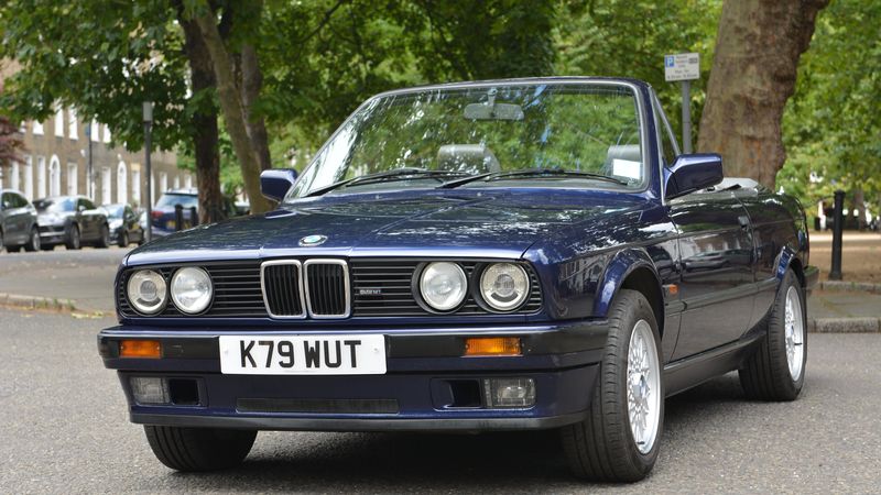 1993 BMW 320i Convertible For Sale (picture 1 of 161)