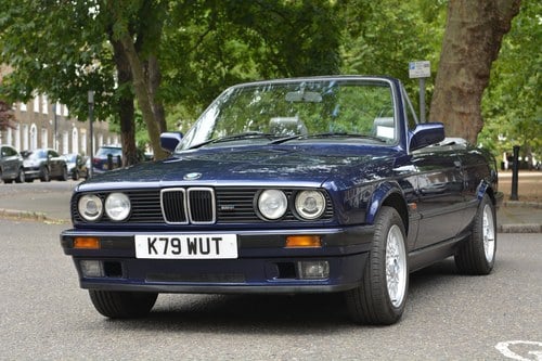 1993 BMW 320i Convertible For Sale (picture 1 of 161)