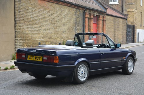 1993 BMW 320i Convertible For Sale (picture 39 of 161)