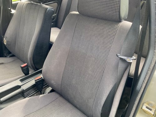 1986 BMW 320i (E30) En venta (imagen 42 de 158)