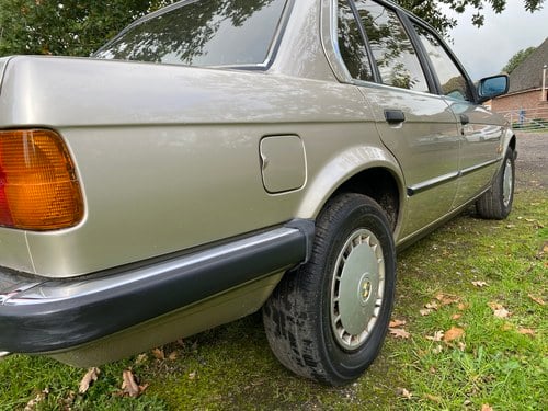 1986 BMW 320i (E30) En venta (imagen 70 de 158)
