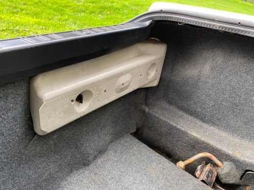 1986 BMW 320i (E30) En venta (imagen 64 de 158)