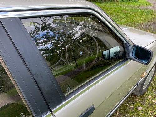 1986 BMW 320i (E30) En venta (imagen 76 de 158)