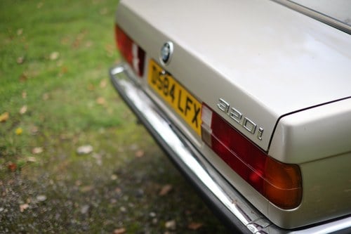 1986 BMW 320i (E30) En venta (imagen 103 de 158)