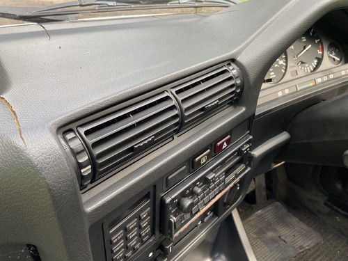 1986 BMW 320i (E30) En venta (imagen 28 de 158)