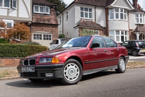 1991 BMW 320i (E36) Saloon zum Verkauf (Bild 14 von 147)