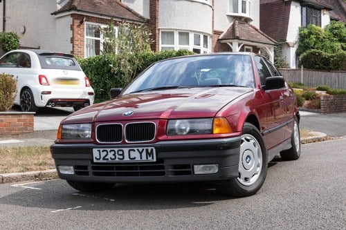 1991 BMW 320i (E36) Saloon zum Verkauf (Bild 12 von 147)