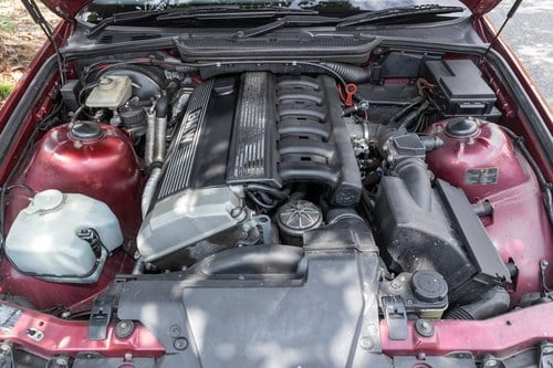 1991 BMW 320i (E36) Saloon zum Verkauf (Bild 103 von 147)