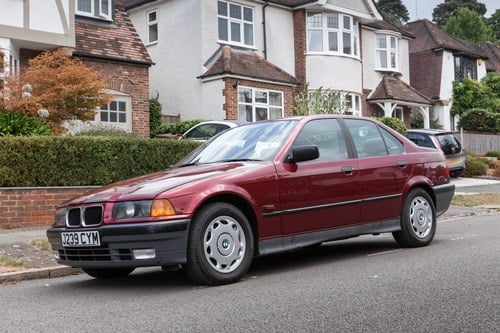 1991 BMW 320i (E36) Saloon zum Verkauf (Bild 16 von 147)