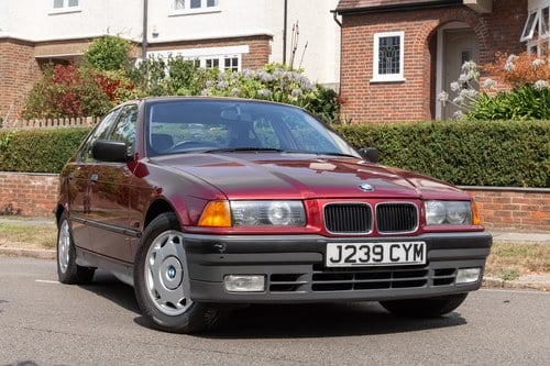 1991 BMW 320i (E36) Saloon zum Verkauf (Bild 7 von 147)