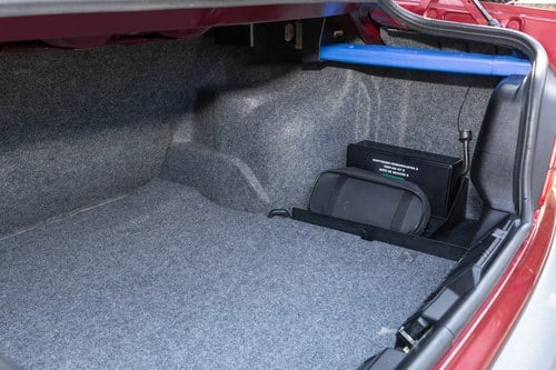 1991 BMW 320i (E36) Saloon zum Verkauf (Bild 68 von 147)